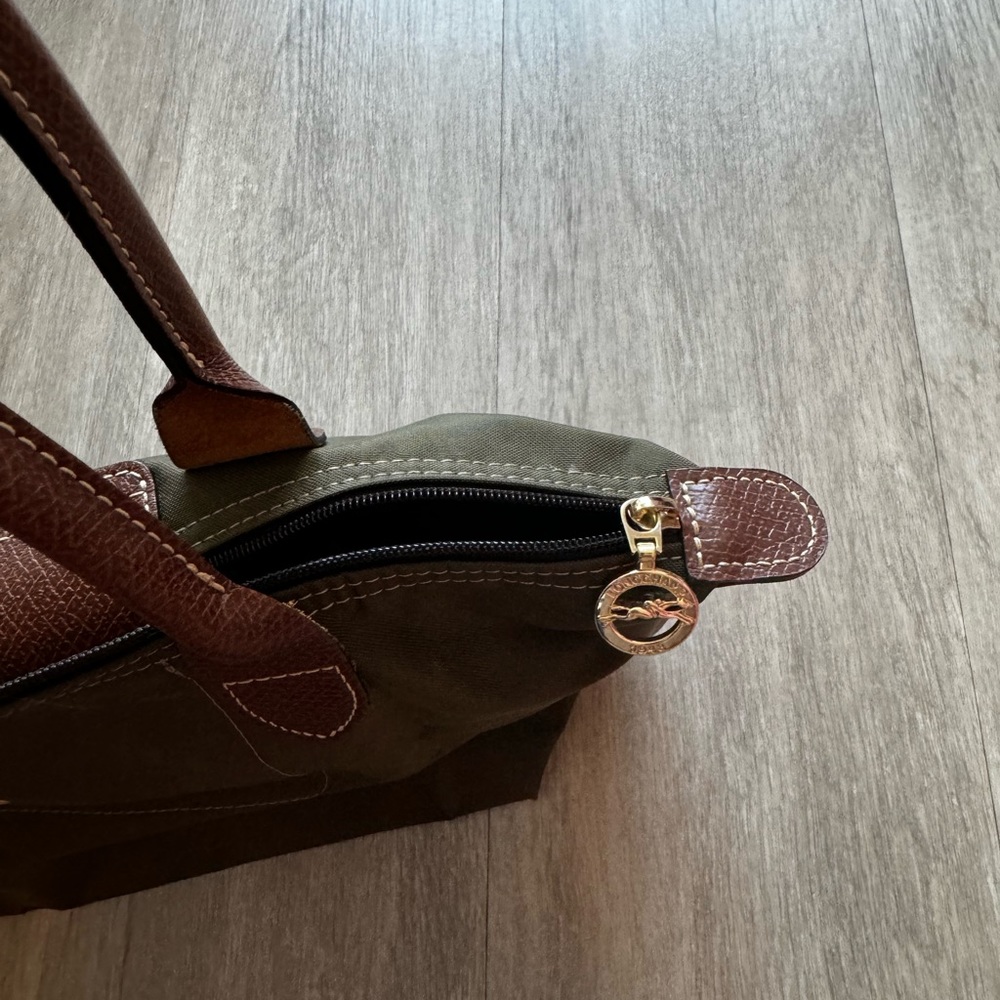 Medium Le Pliage Nylon Shoulder Tote